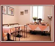 Hotel Des Artistes 3*